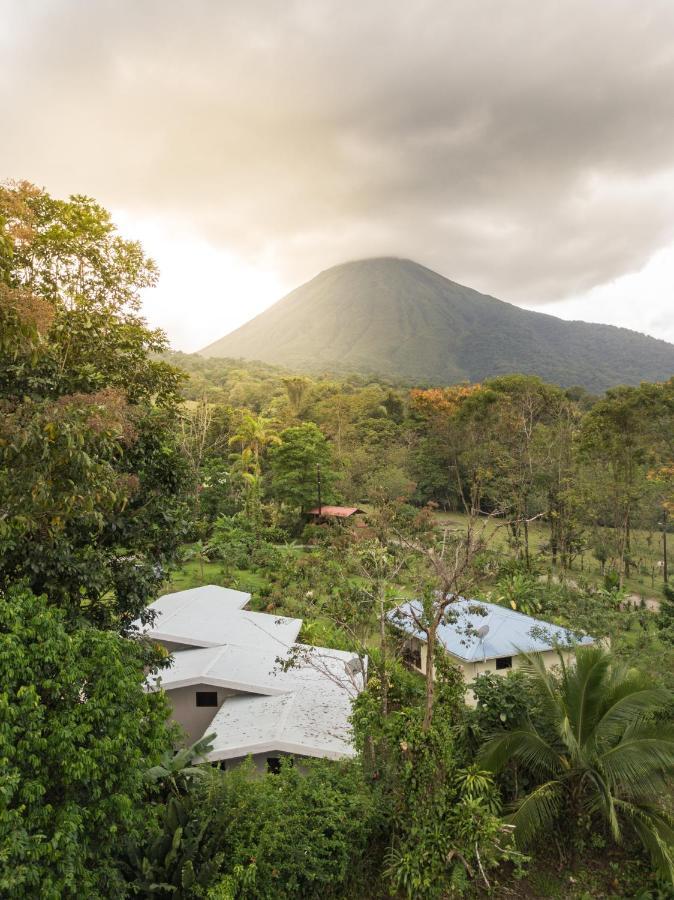 Yellow Tree Suites La Fortuna Exterior foto